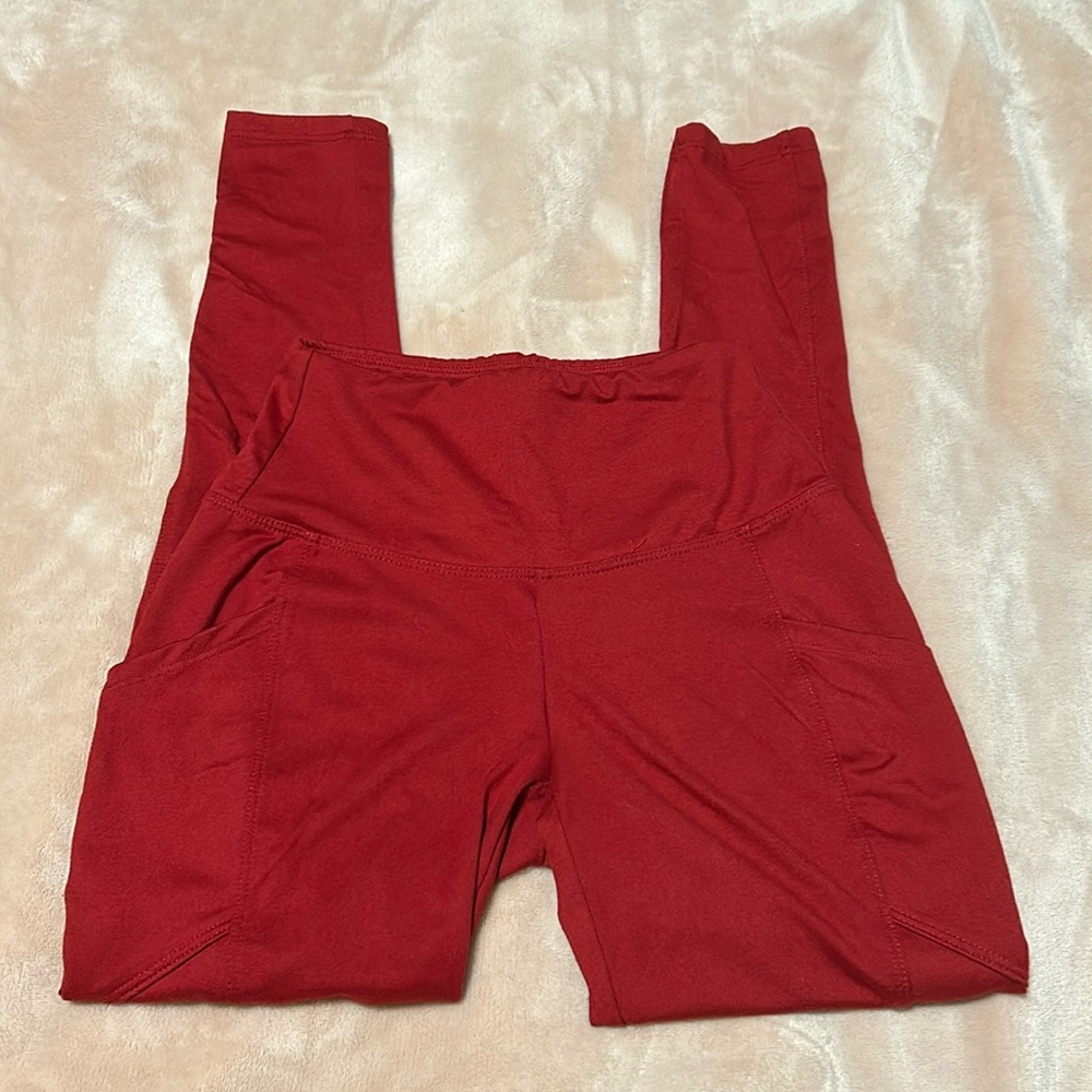 Zenana Red Leggings With Side Pocket Size Small